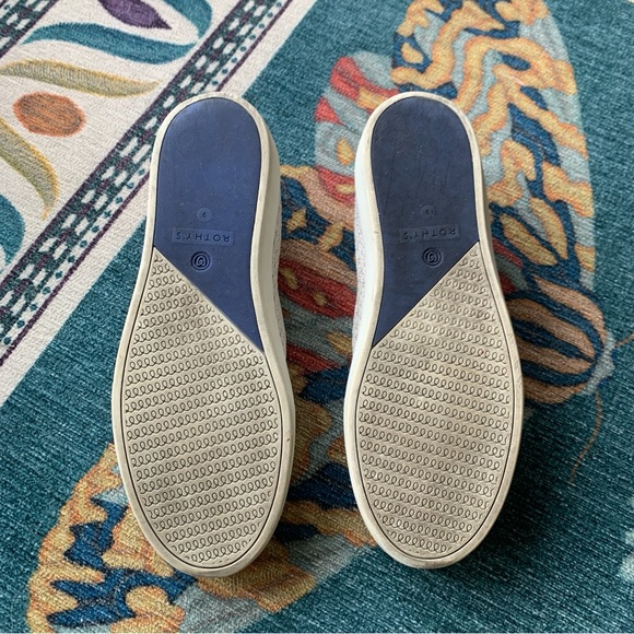 Rothy's • the sneaker slip on in honeycomb - Picture 4 of 5